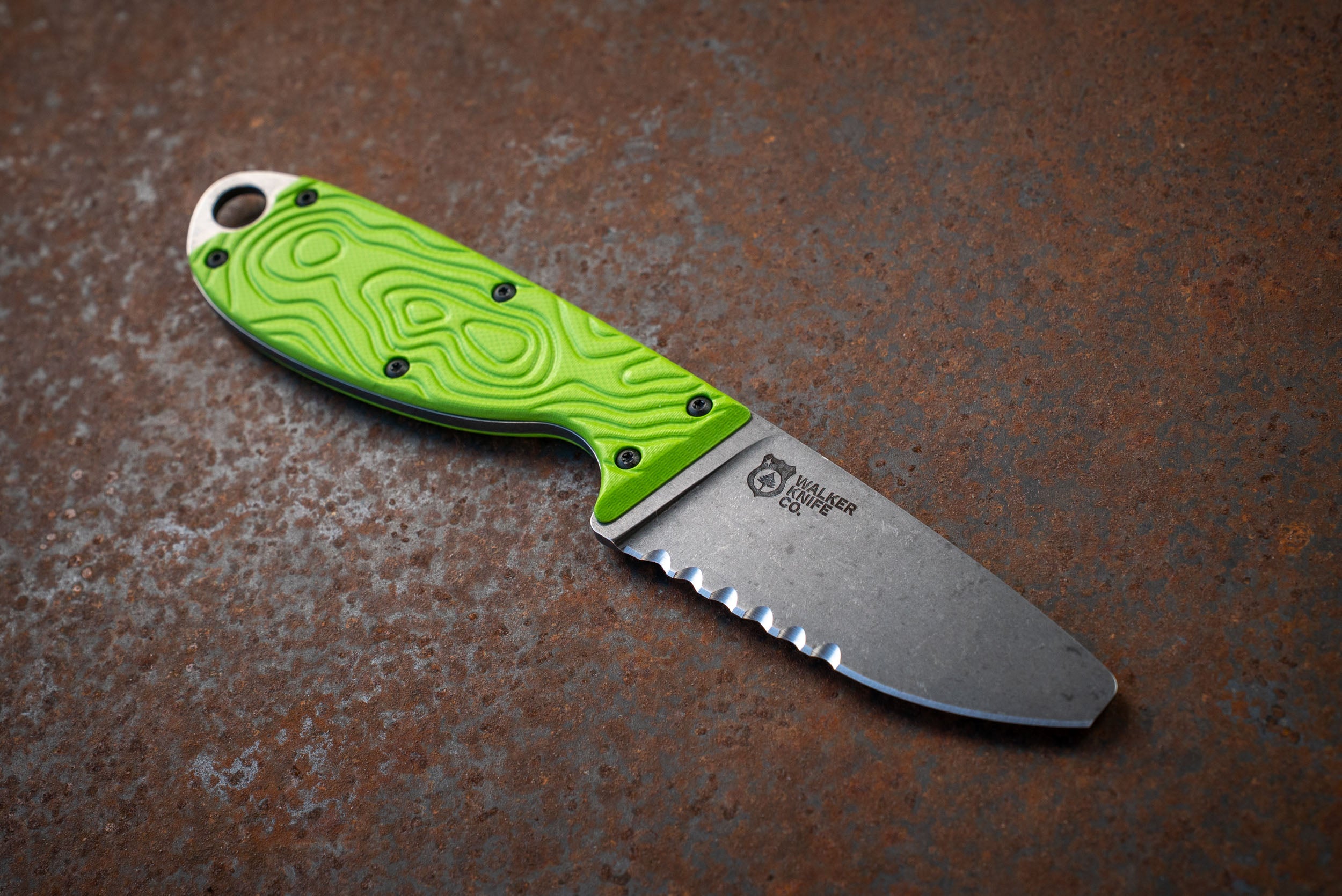 The Guardian River Knife – Blunt Tip, Serrated Edge, Toxic Green