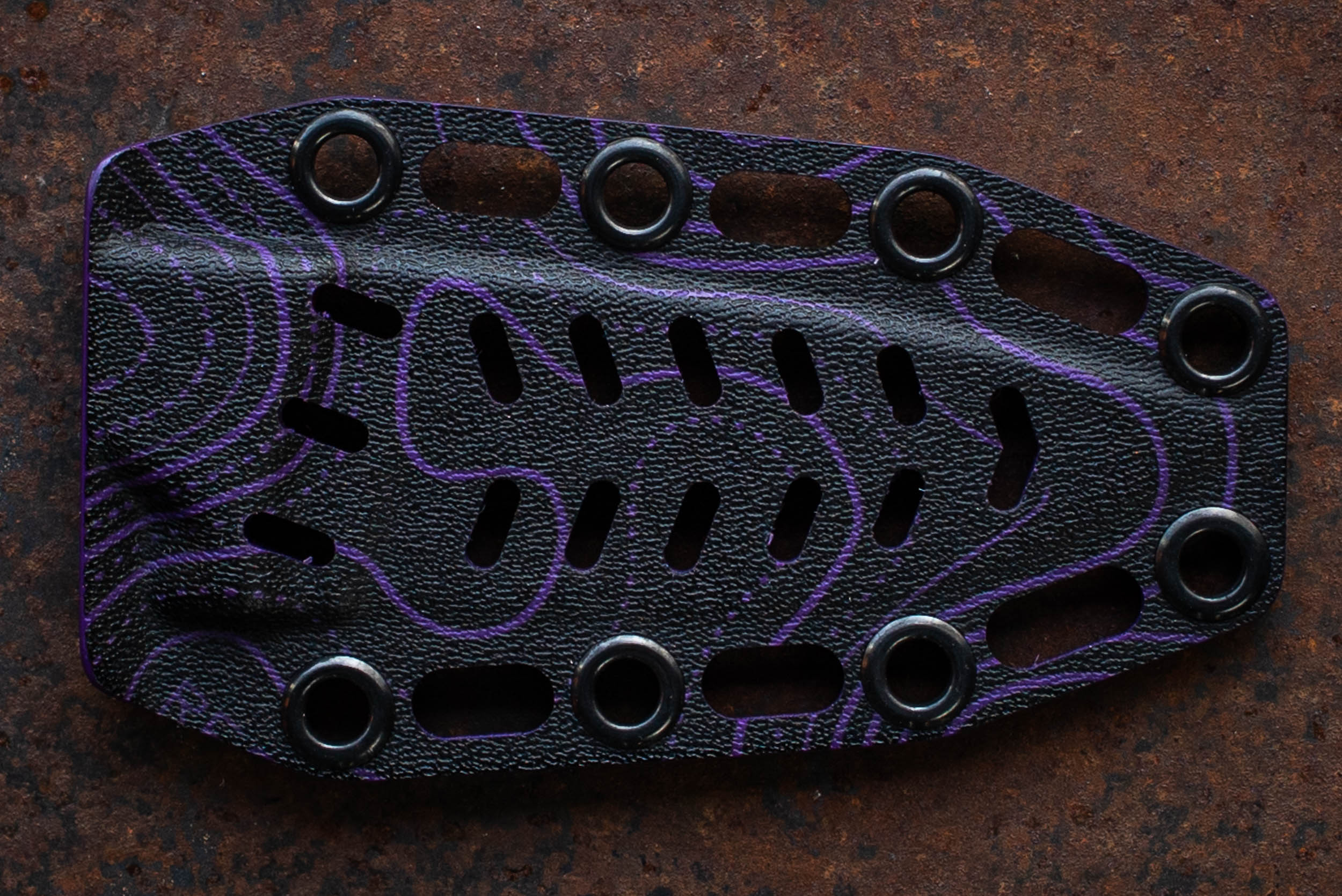 PURPLE TOPO