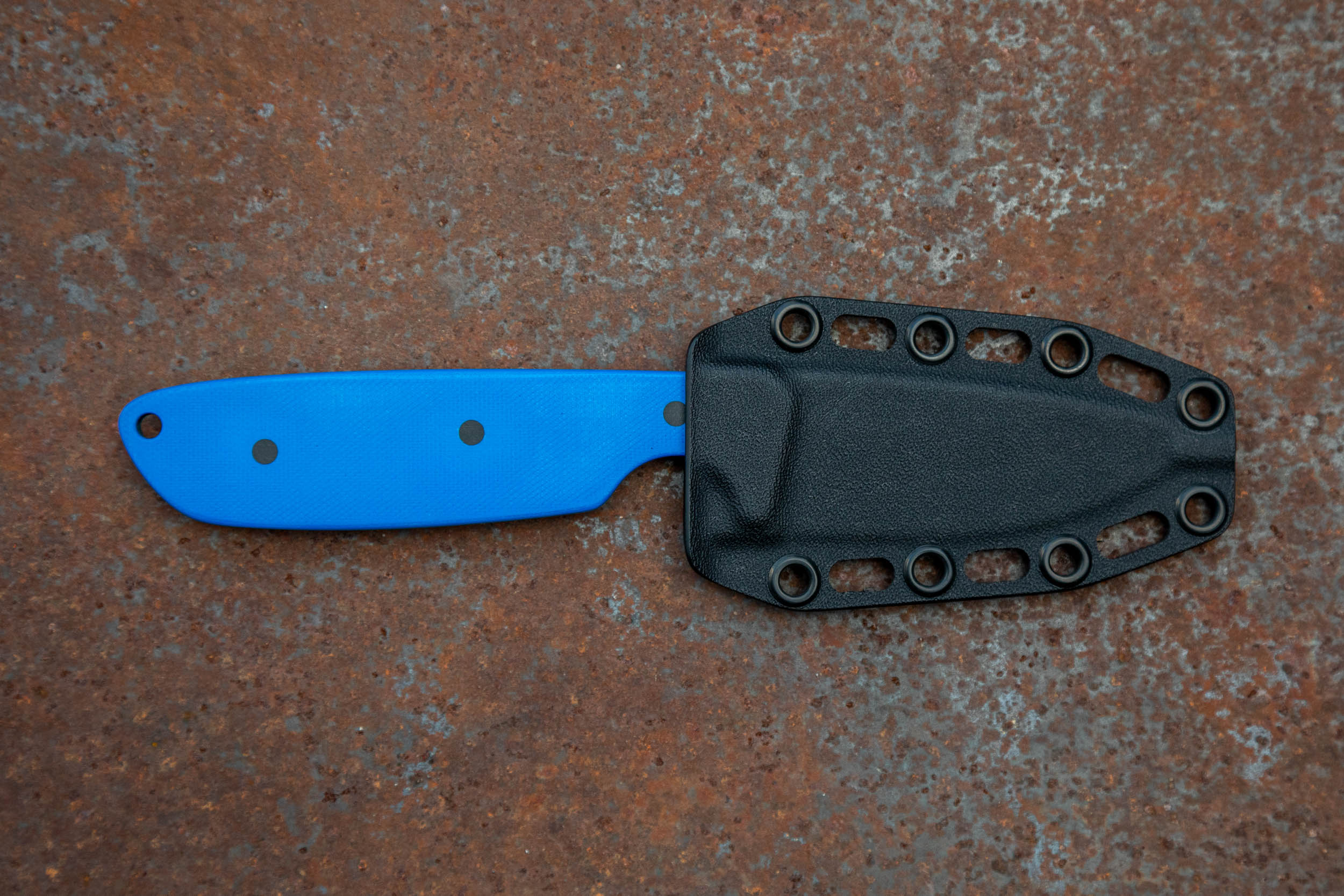 The Tracker - MagnaCut Edition - Royal Blue w/ Black Kydex Sheath