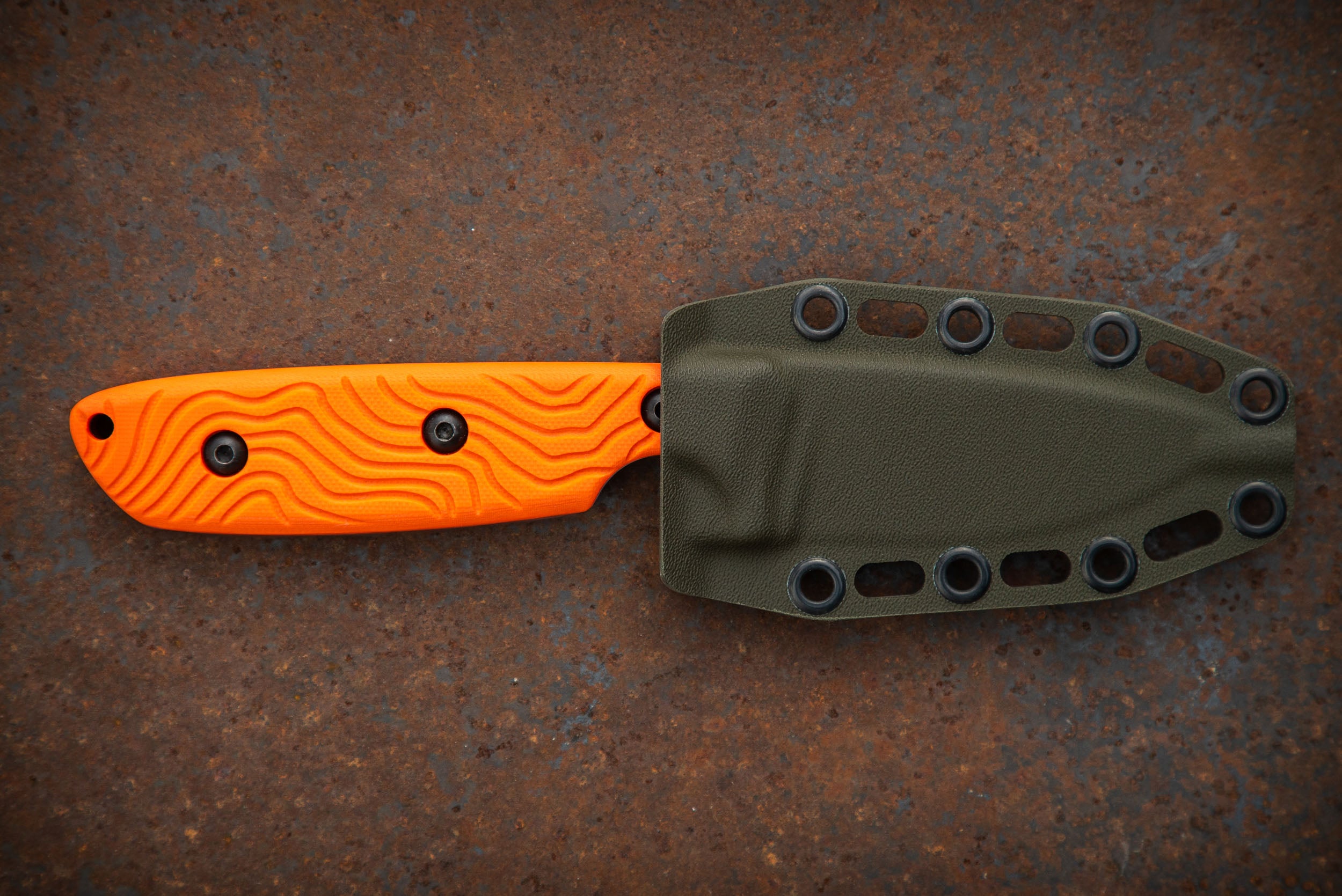 The Wayfinder - Hunter Orange w/ OD Green Kydex Sheath