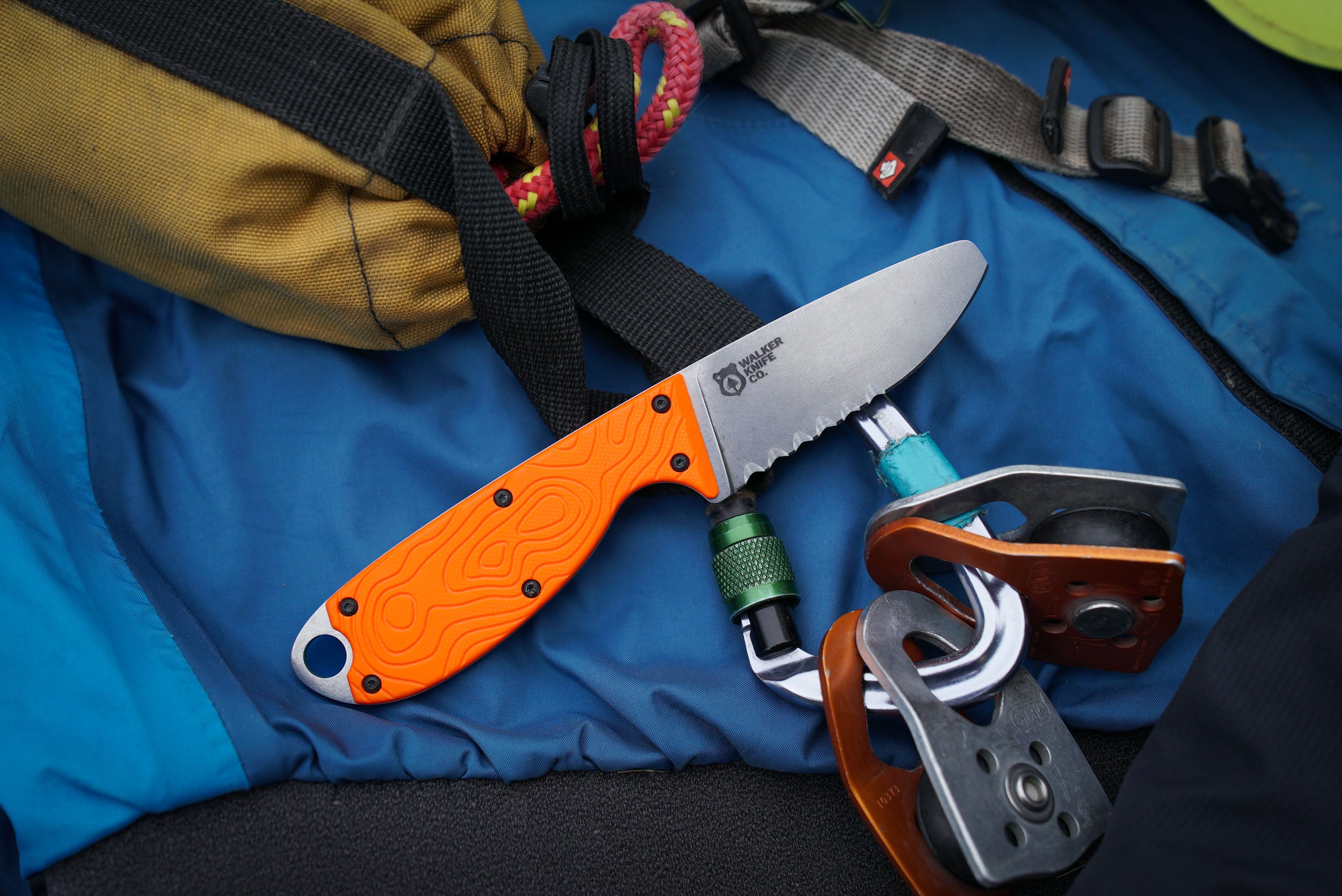 The Guardian River Knife – Blunt Tip, Serrated Edge, Orange G10