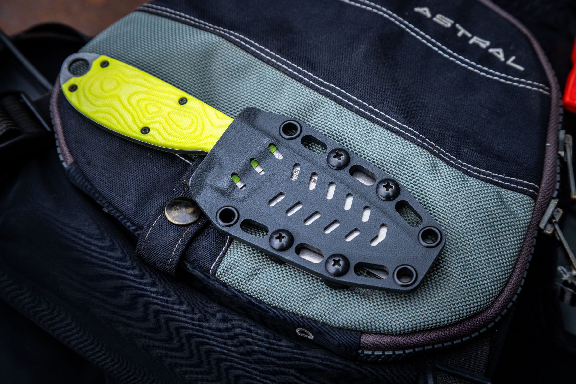 River Knife PFD Lash Tab Clip